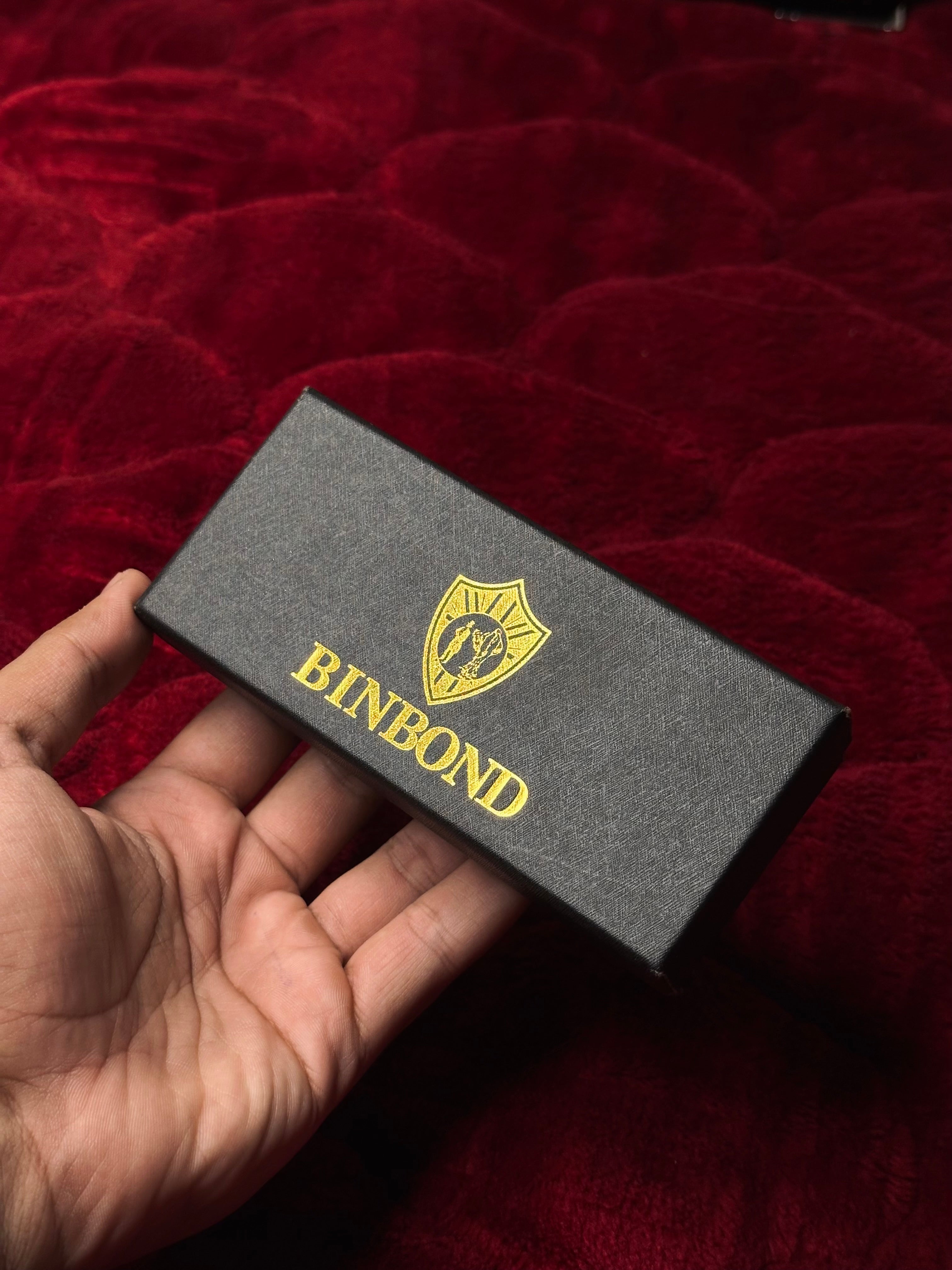 BINDBOND Arm-Less Watch