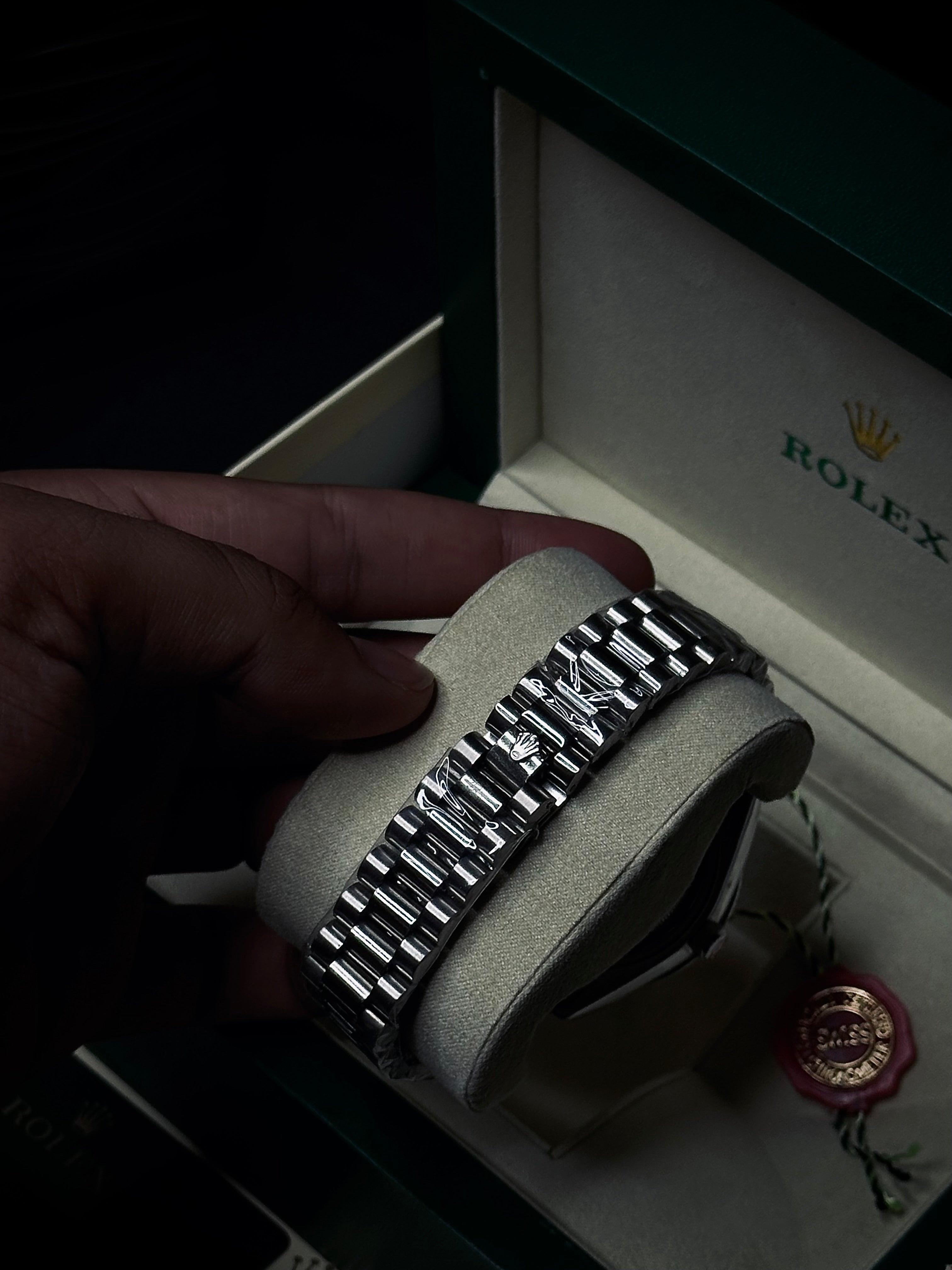 Rolex date-just kangaroo